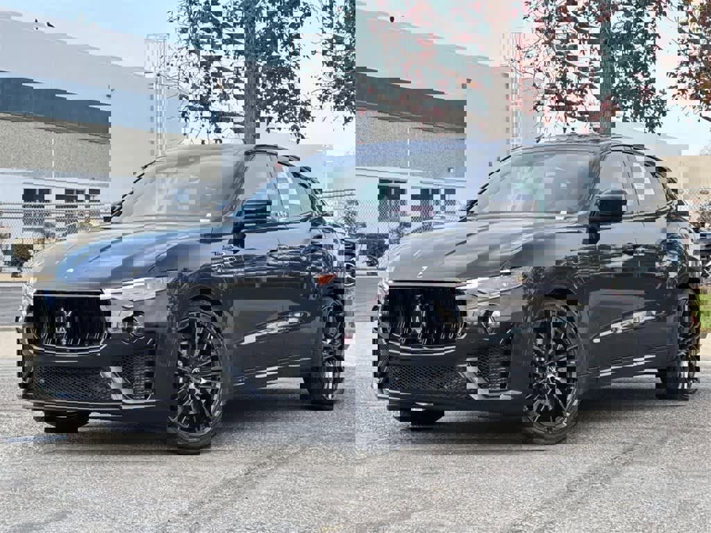 Used 2022 Maserati Levante Modena S image 8