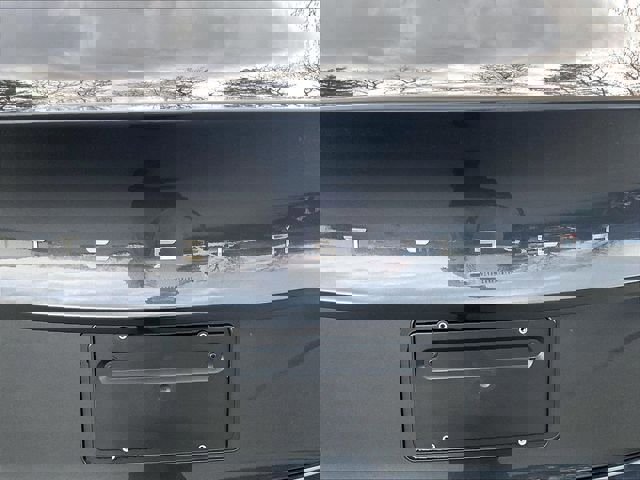 Used 2025 Tesla Model 3 Long Range image 8