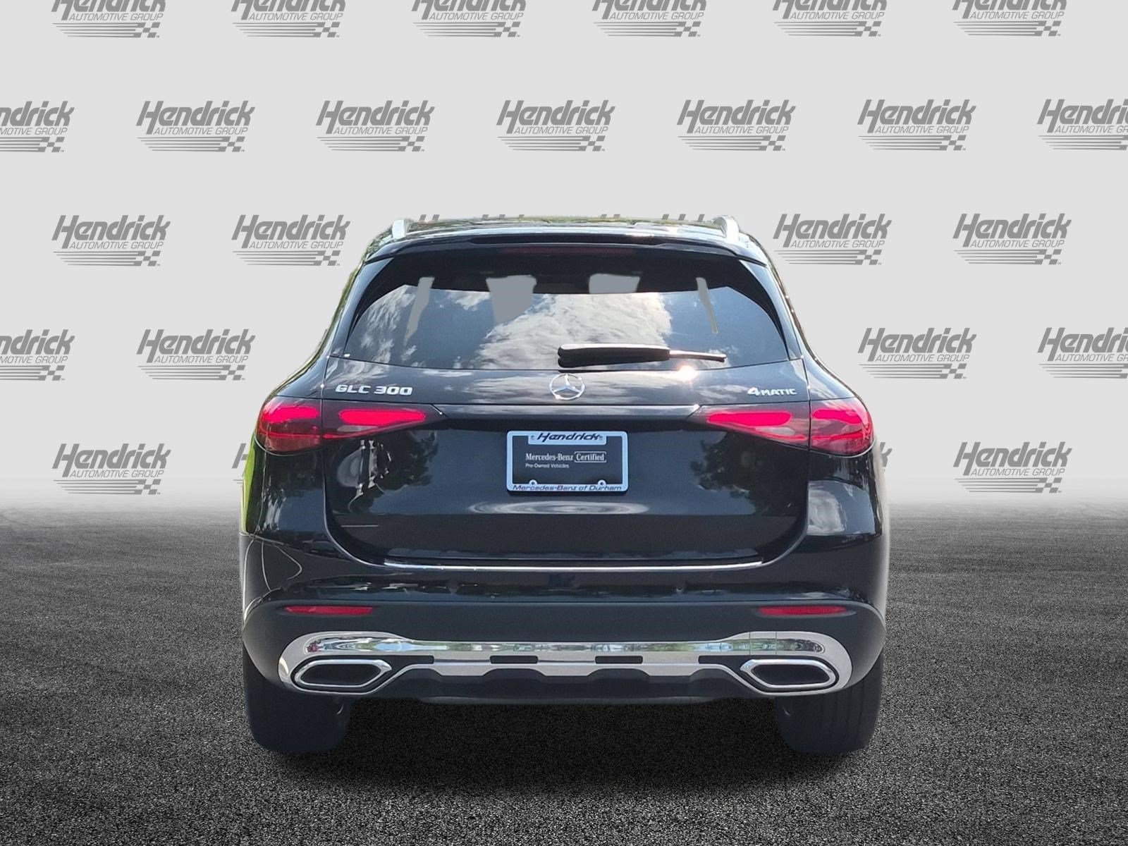 Used 2023 Mercedes-Benz GLC 300 4MATIC image 9