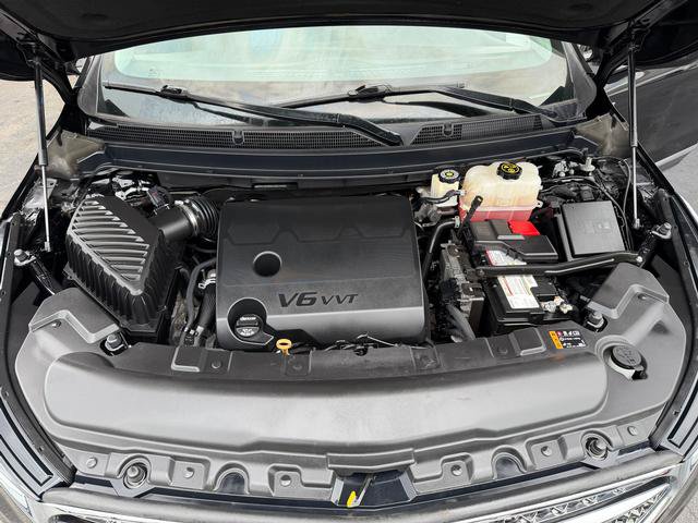 Used 2019 Buick Enclave Avenir w/ Avenir Technology Package AWD/4WD image 8