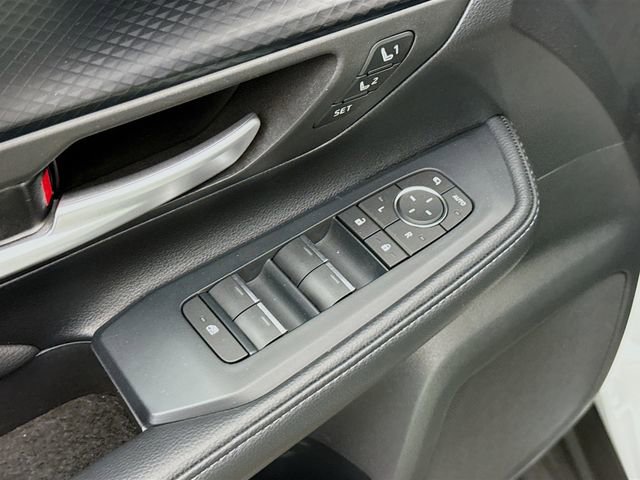 Used 2024 Toyota Grand Highlander AWD Hybrid image 18