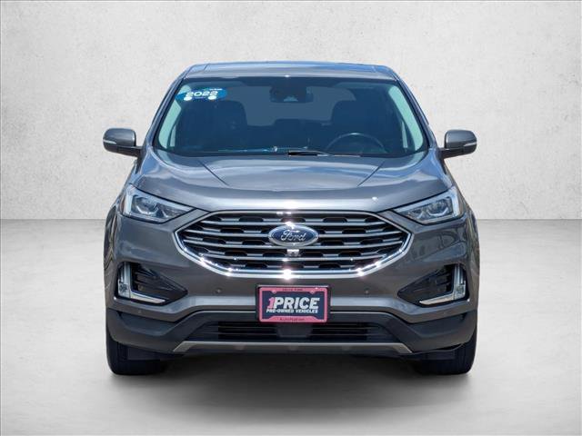 Used 2022 Ford Edge Titanium w/ Equipment Group 301A AWD/4WD image 2