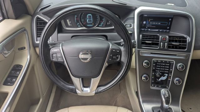 Used 2015 Volvo XC60 3.2 Platinum image 25