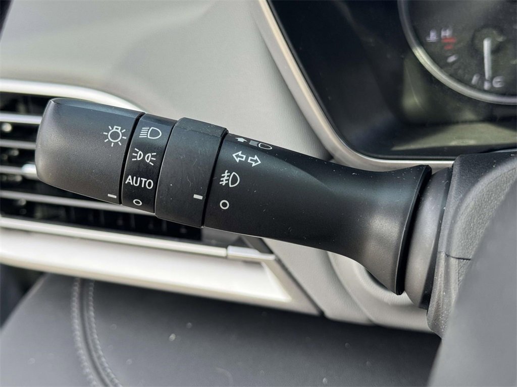 Used 2021 Subaru Outback Limited XT image 20