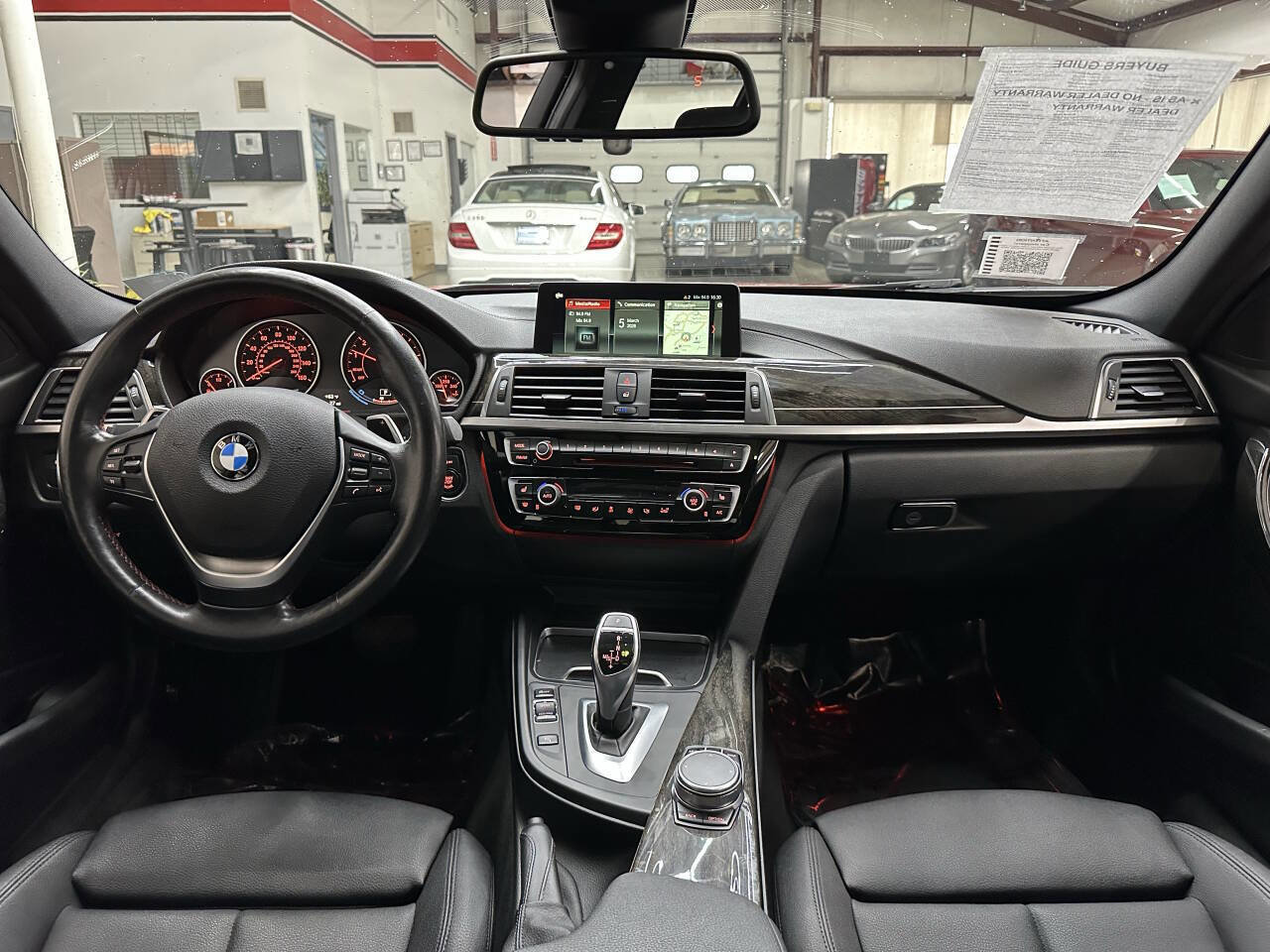 Used 2018 BMW 330i xDrive 330i xDrive AWD 4dr Sedan image 18