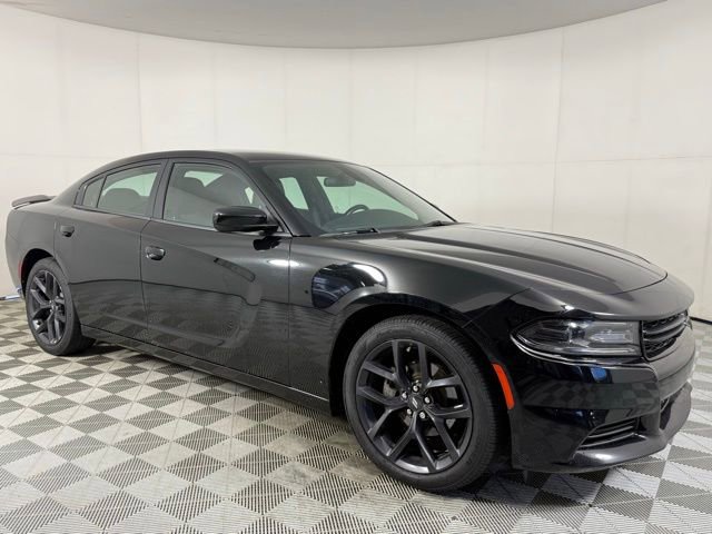 Used 2021 Dodge Charger SXT w/ Blacktop Package image 9
