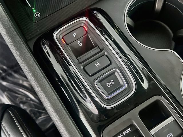 Used 2025 Honda Pilot EX-L image 24