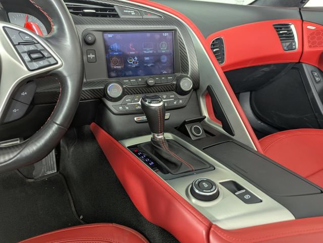 Used 2017 Chevrolet Corvette Z06 RWD image 17
