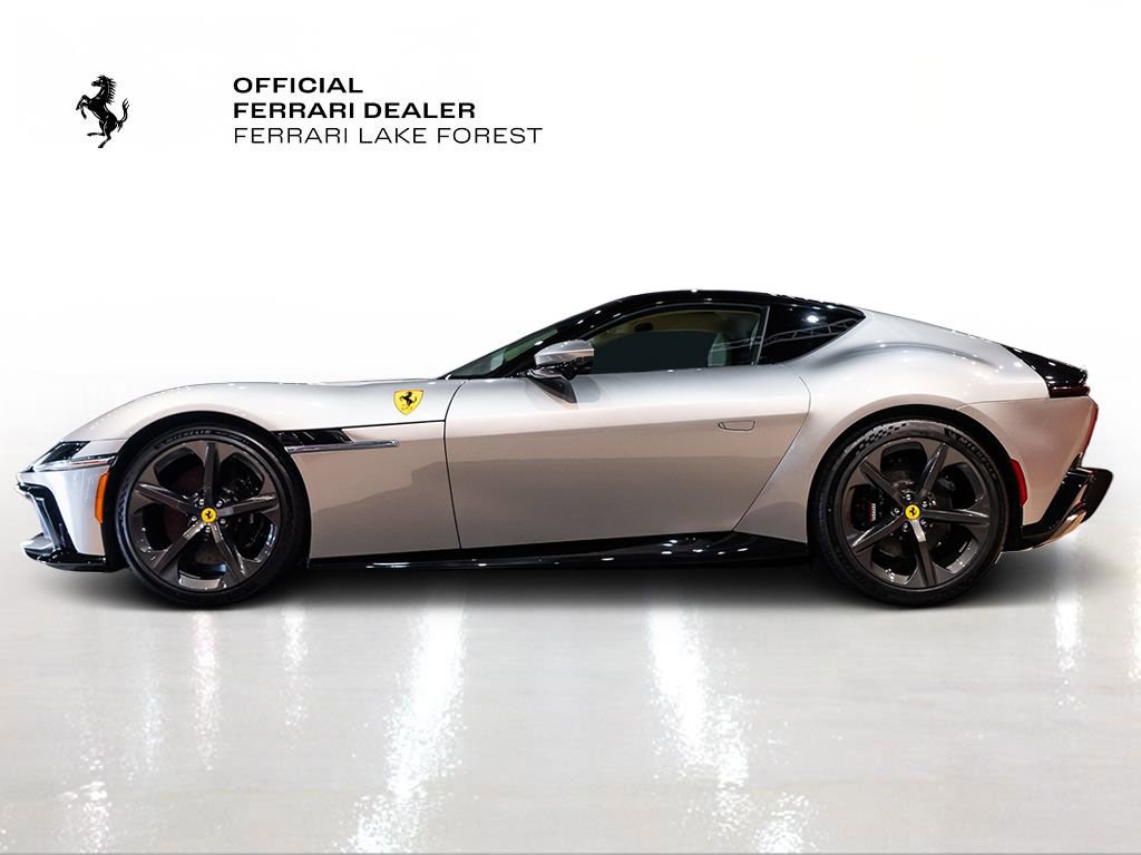 Used 2025 Ferrari 12Cilindri image 3