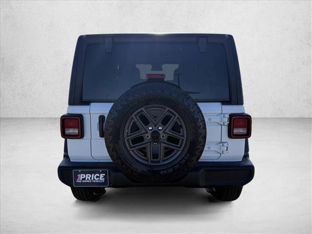 Used 2025 Jeep Wrangler Sport S image 6