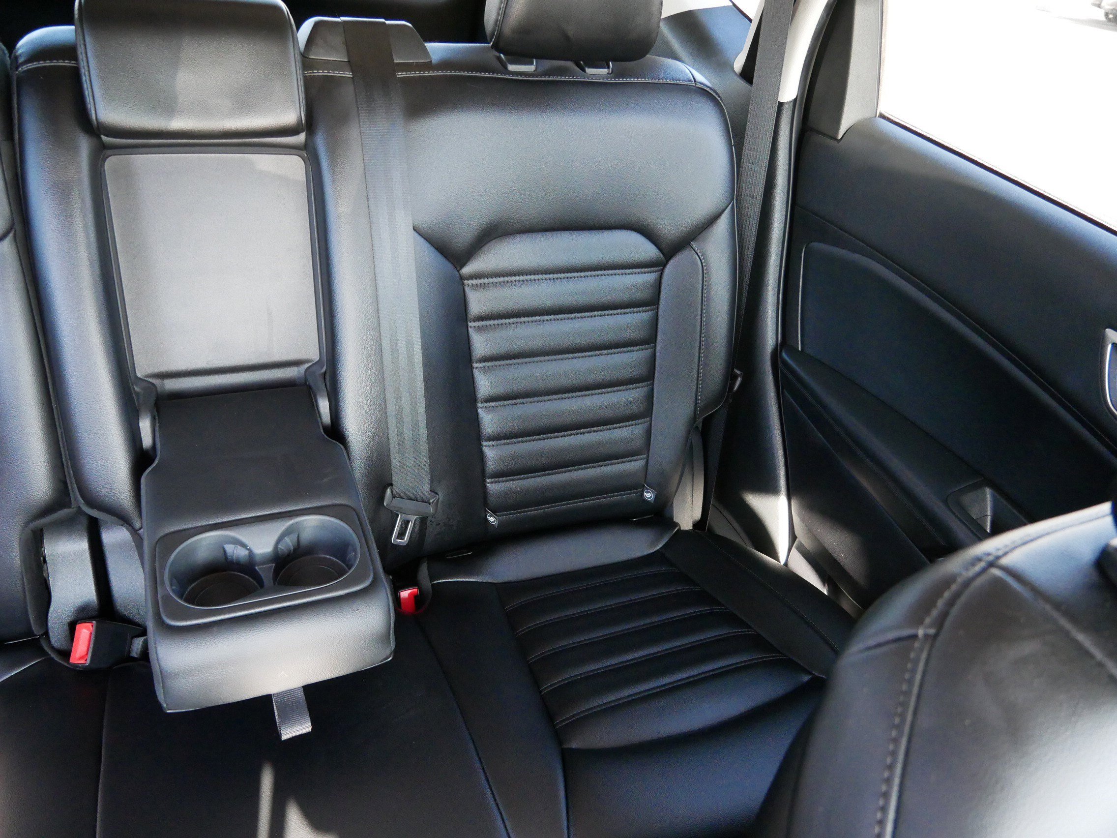 Used 2021 Ford Edge SEL image 15