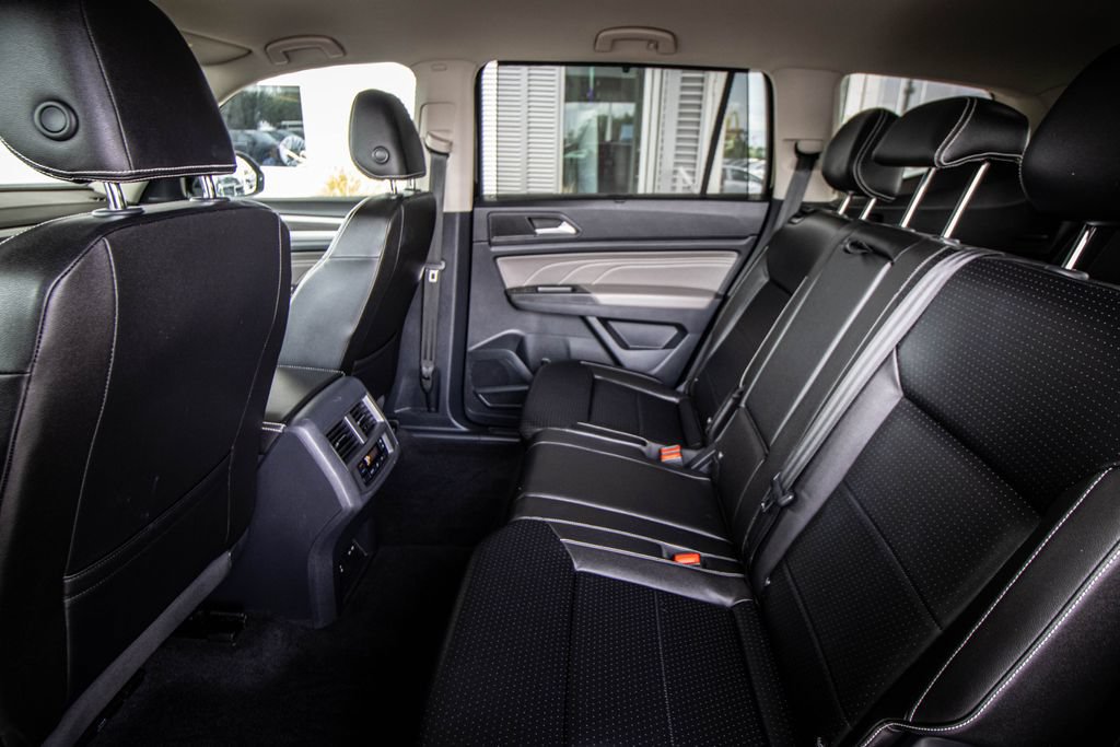 Certified 2023 Volkswagen Atlas SE FWD image 26