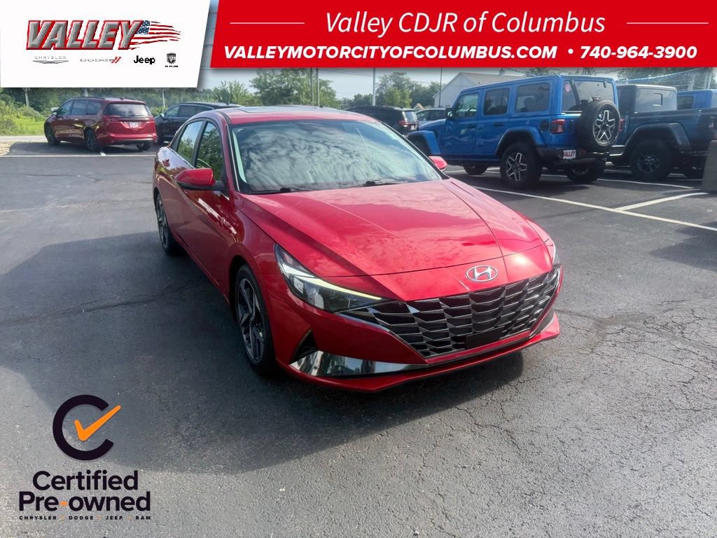 Used 2023 Hyundai Elantra Limited FWD video 1