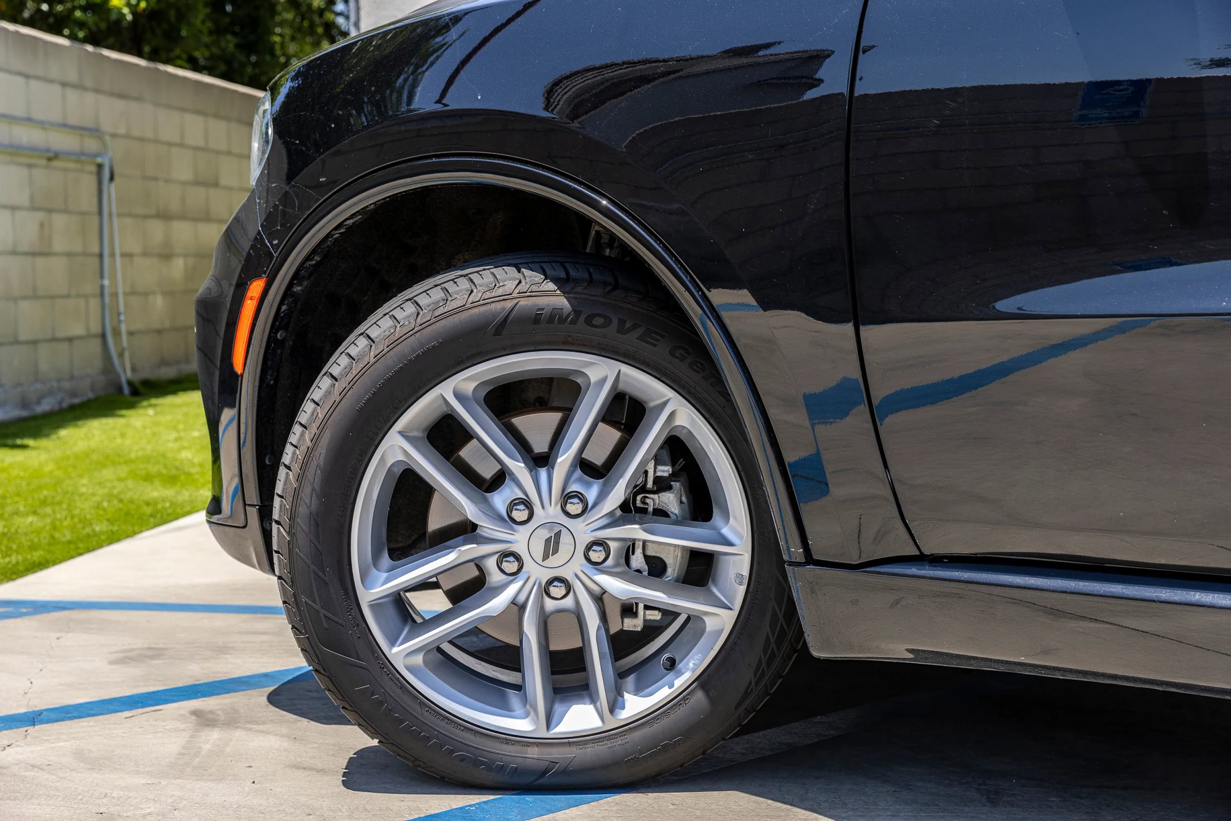 Used 2024 Dodge Durango GT RWD image 37