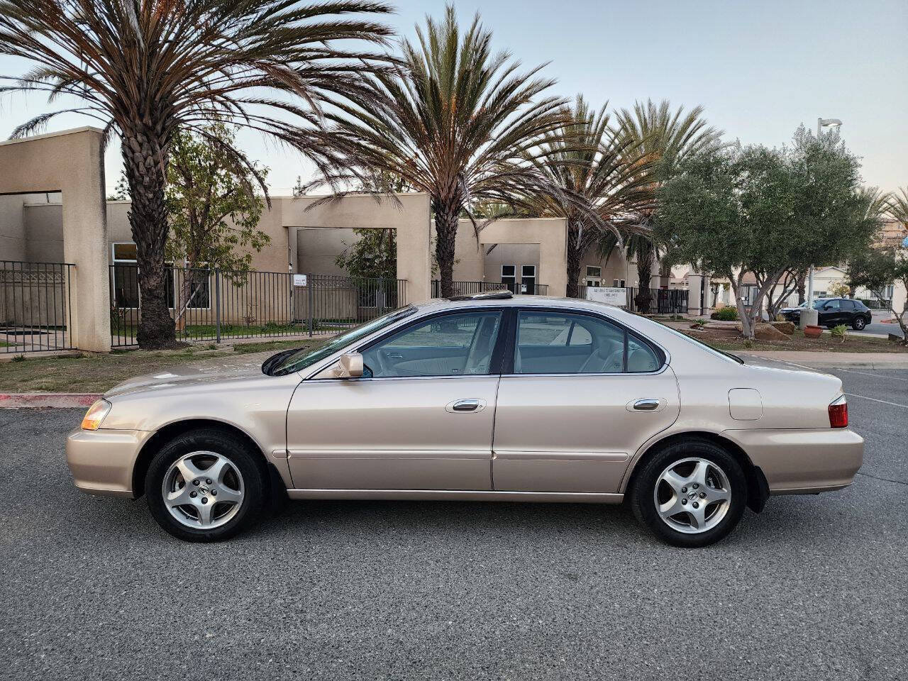 Used 2003 Acura TL FWD image 8