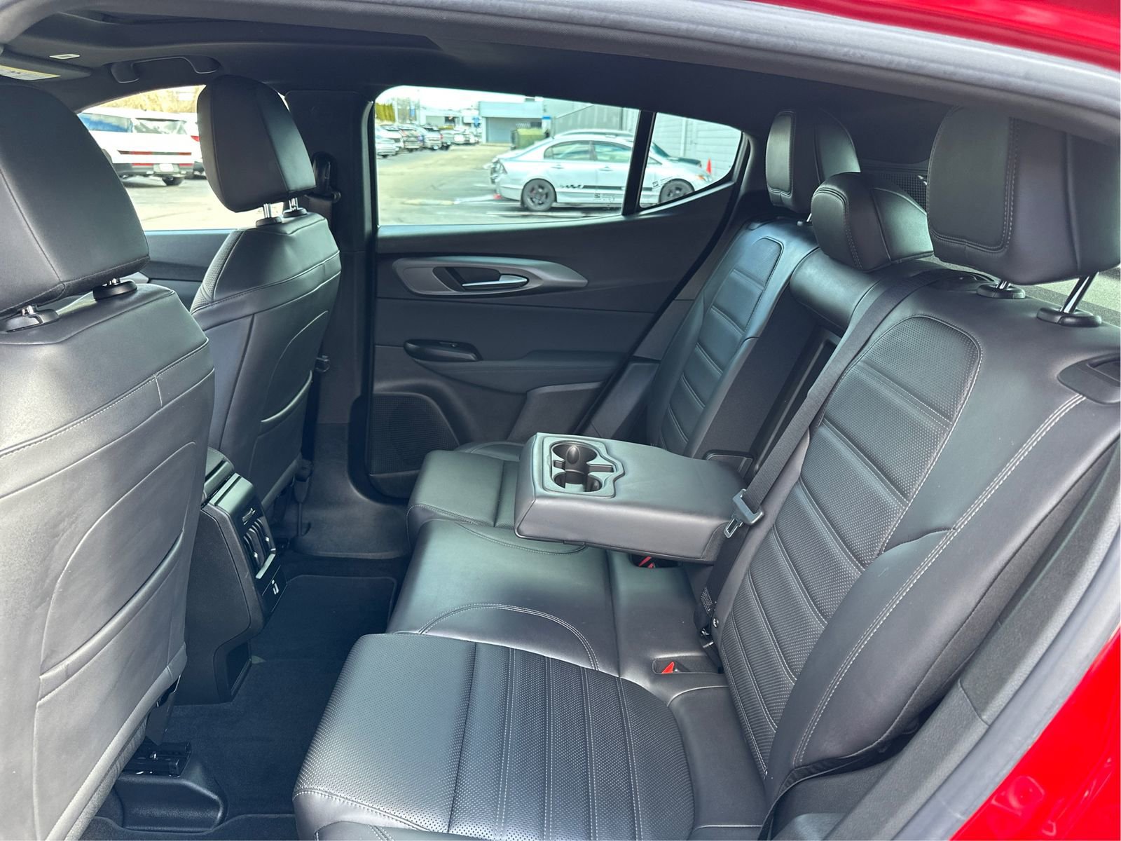 Used 2024 Alfa Romeo Tonale Ti w/ Premium Interior Package image 10