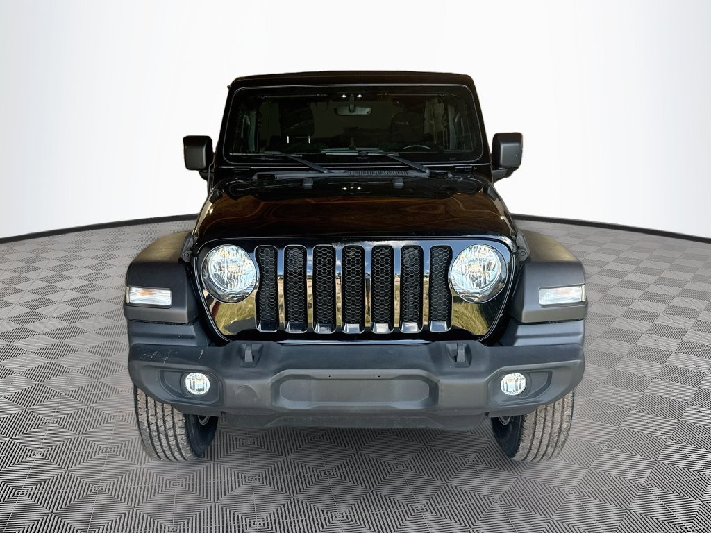 Certified 2022 Jeep Wrangler Unlimited Sport w/ Sun And Sound Package AWD/4WD image 2