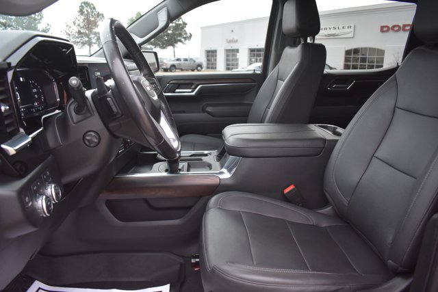 Used 2023 GMC Sierra 1500 SLT image 17