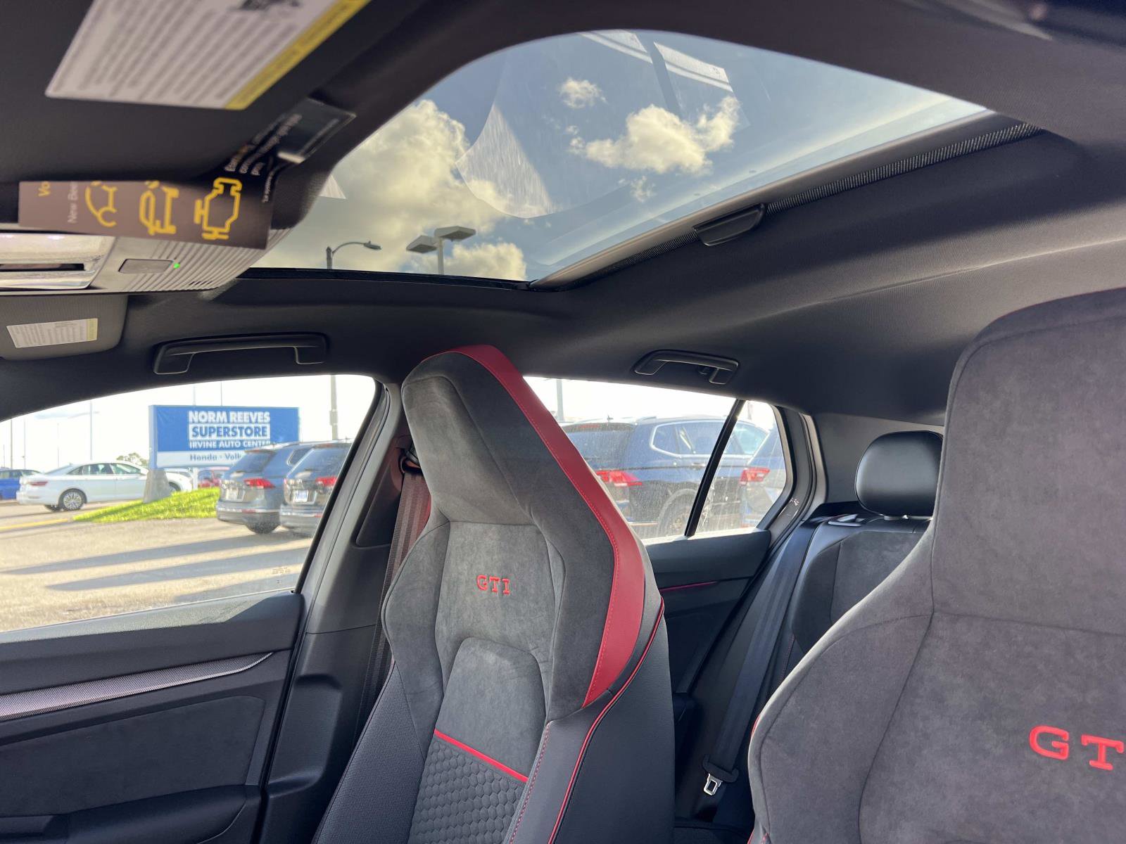 New 2026 Volkswagen GTI SE FWD image 23