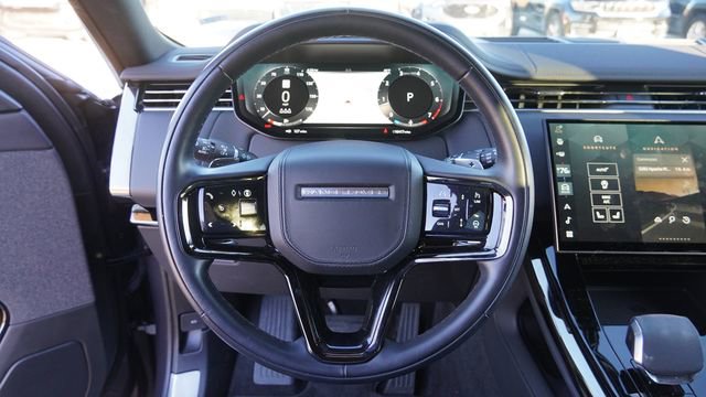 Used 2024 Land Rover Range Rover Sport Dynamic SE image 25