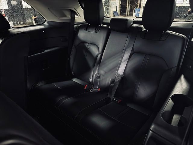 Used 2024 MAZDA CX-90 3.3 Turbo w/ Preferred Plus image 23