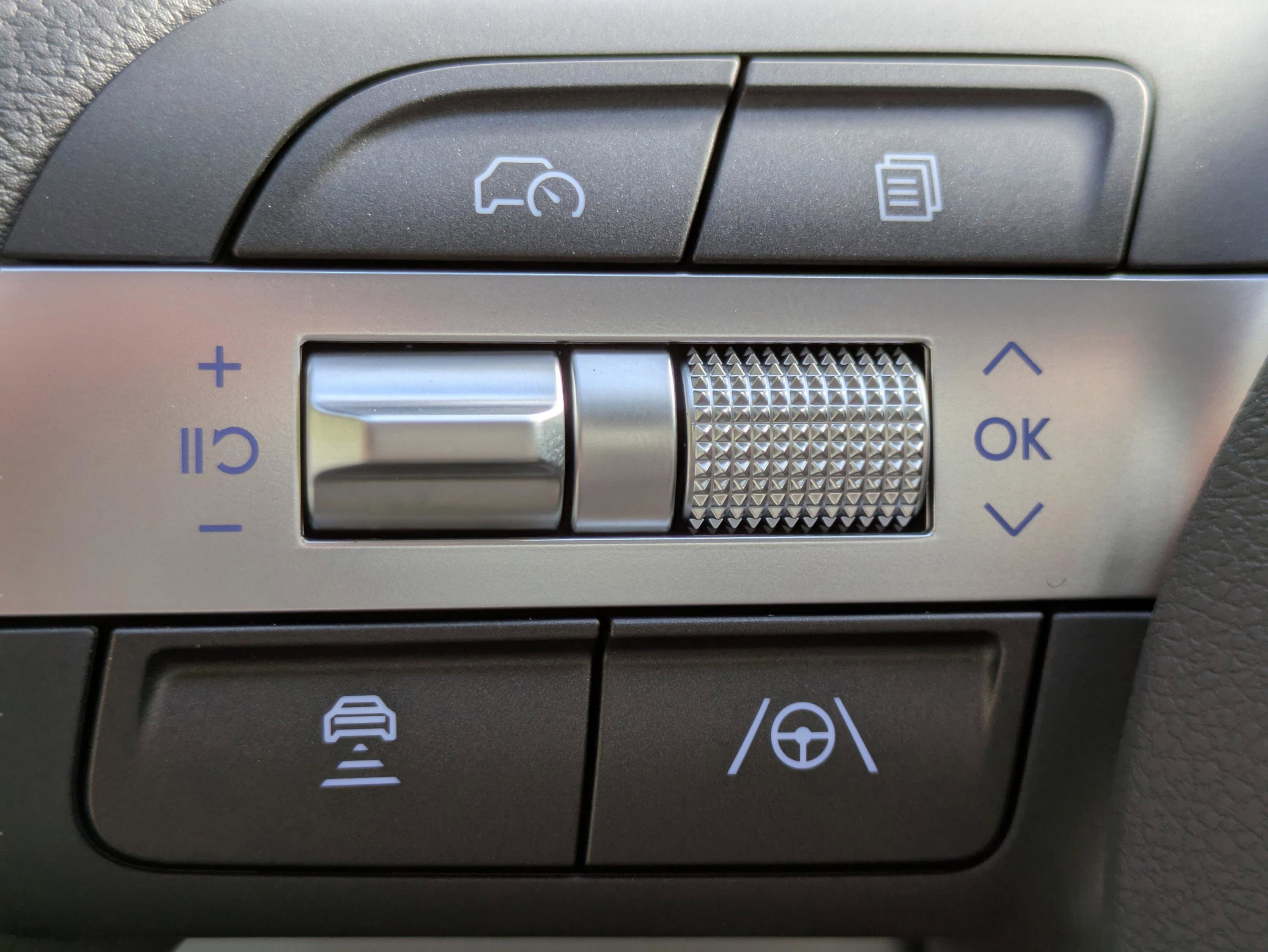 New 2026 Hyundai Kona SE image 23