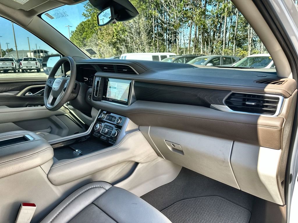 Certified 2023 GMC Yukon Denali image 28