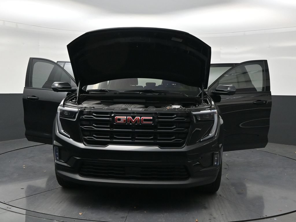 Used 2025 GMC Acadia Elevation w/ Elevation Premium Package FWD image 32