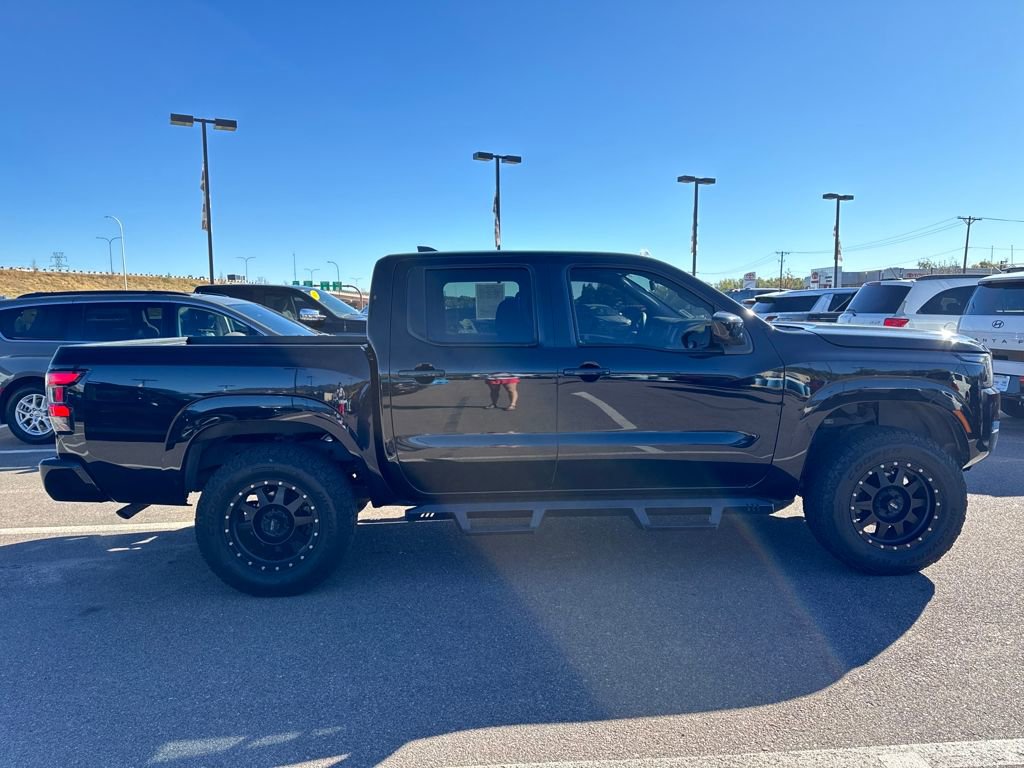 Used 2022 Nissan Frontier SV image 10