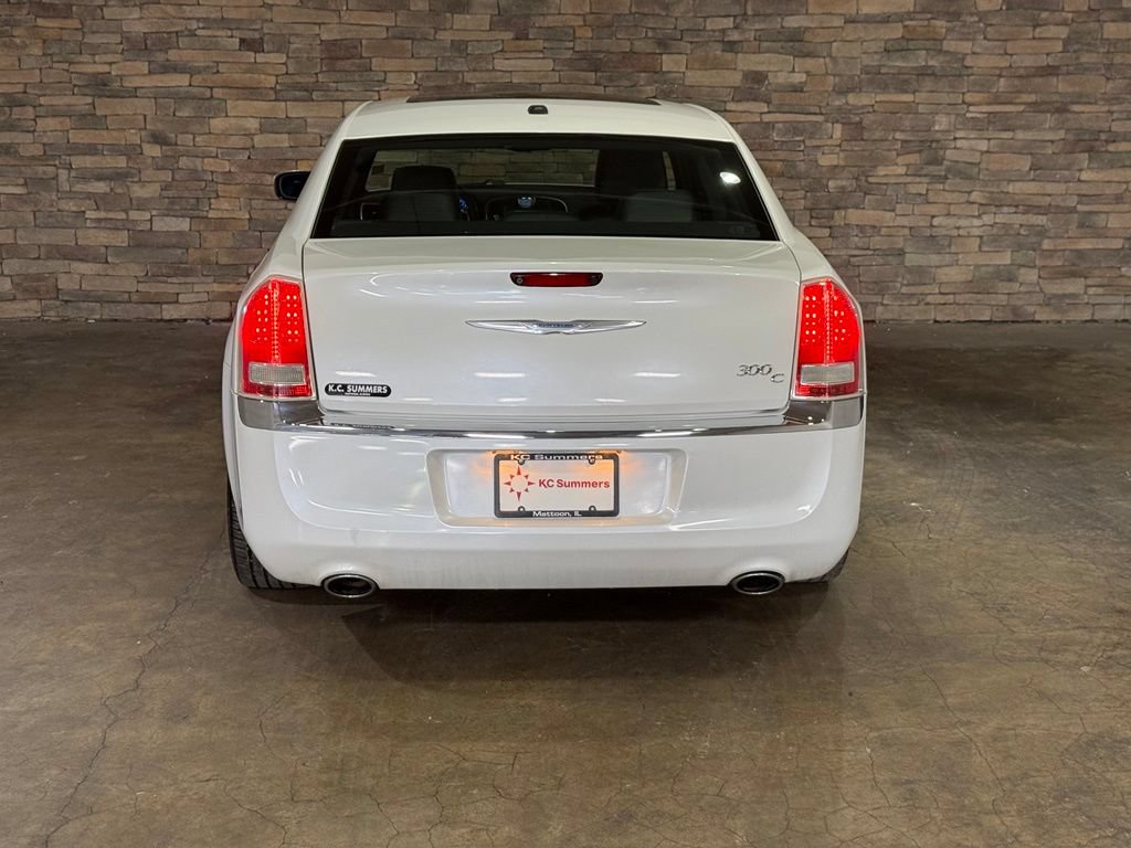 Used 2011 Chrysler 300 C w/ Sound Group RWD image 7