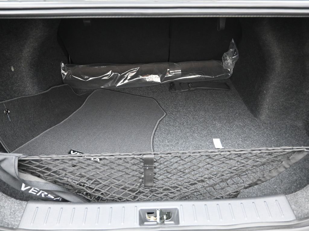 New 2025 Nissan Versa SV w/ Trunk Package FWD image 19