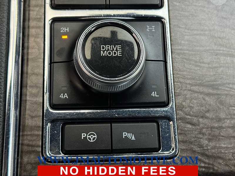 Used 2018 Ford Expedition Limited w/ Equipment Group 302A image 34