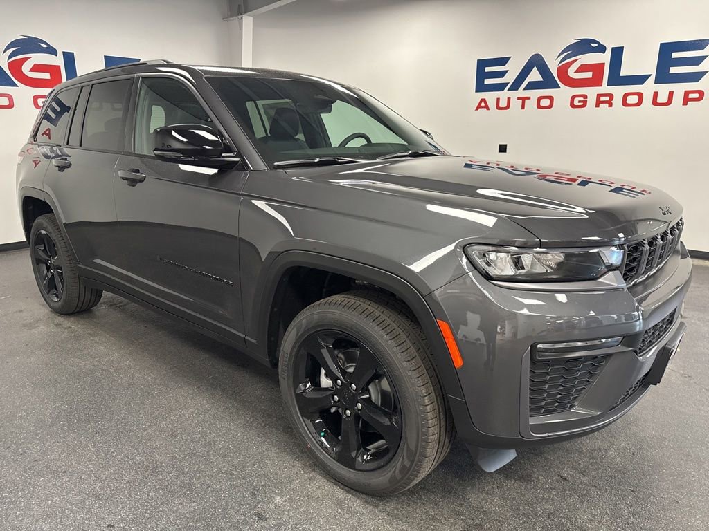 New 2026 Jeep Grand Cherokee Limited AWD/4WD image 1