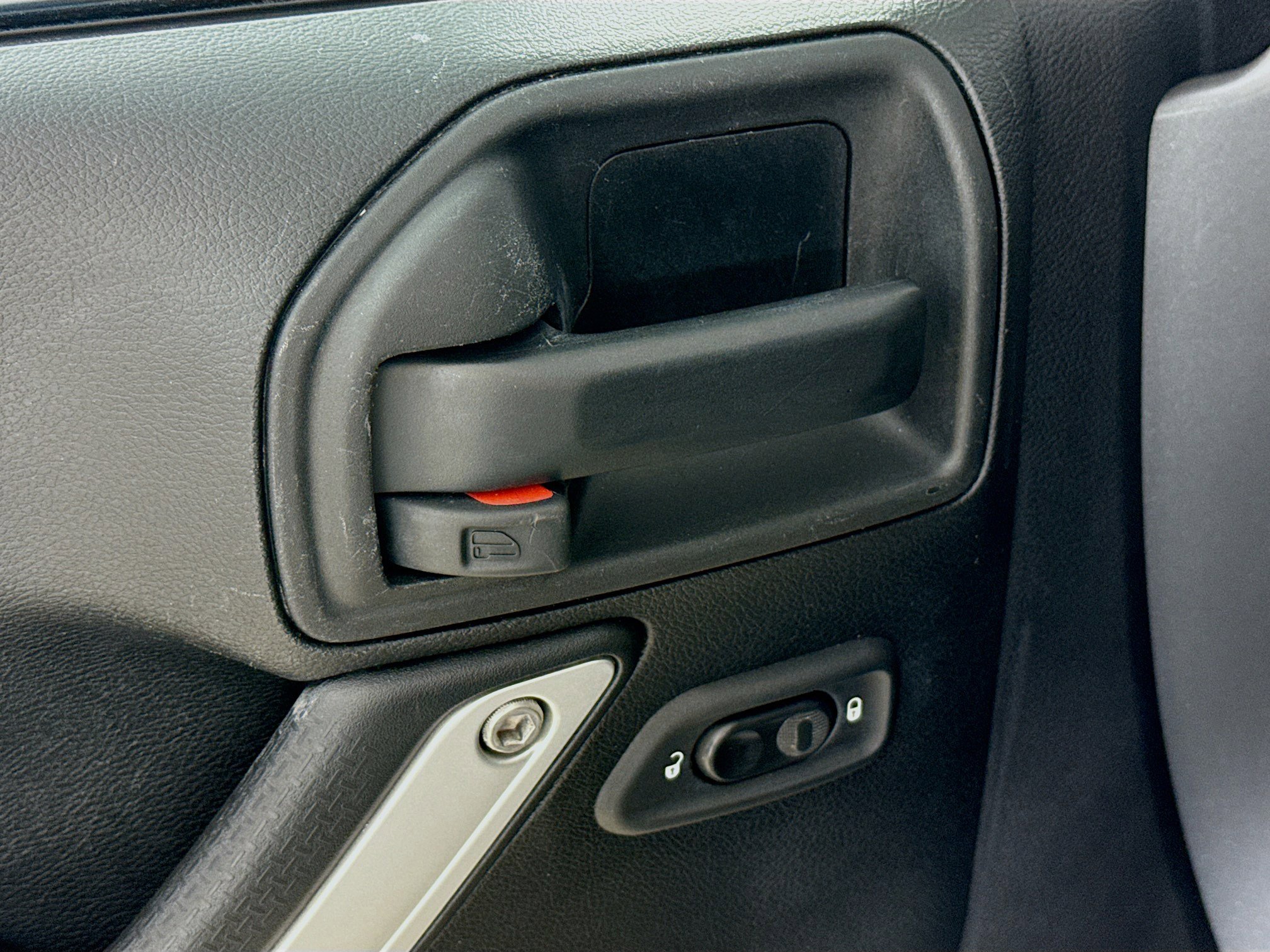 Used 2017 Jeep Wrangler Unlimited Sahara w/ Max Tow Package image 17