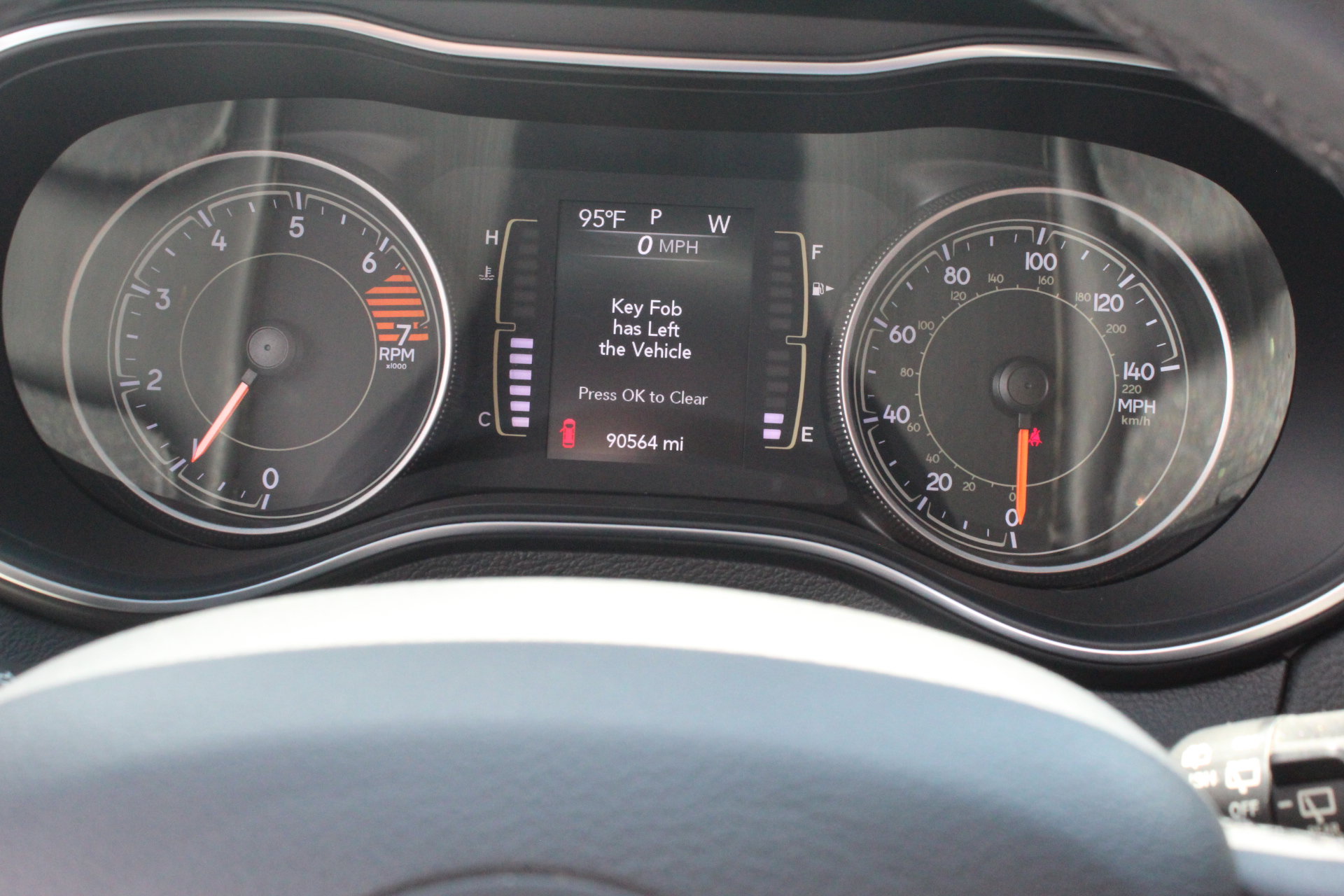 Used 2020 Jeep Cherokee Latitude Plus FWD image 18