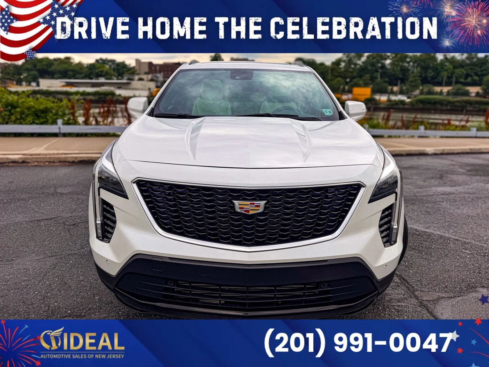 Used 2023 Cadillac XT4 Sport AWD/4WD image 3