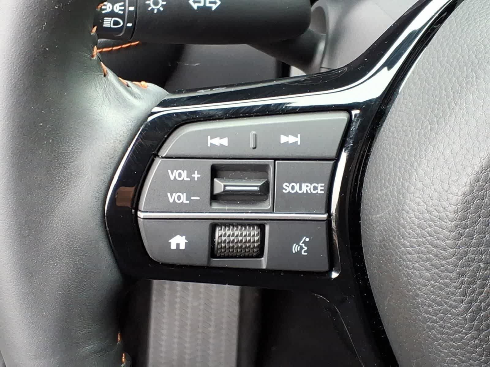 Used 2025 Honda HR-V Sport image 17