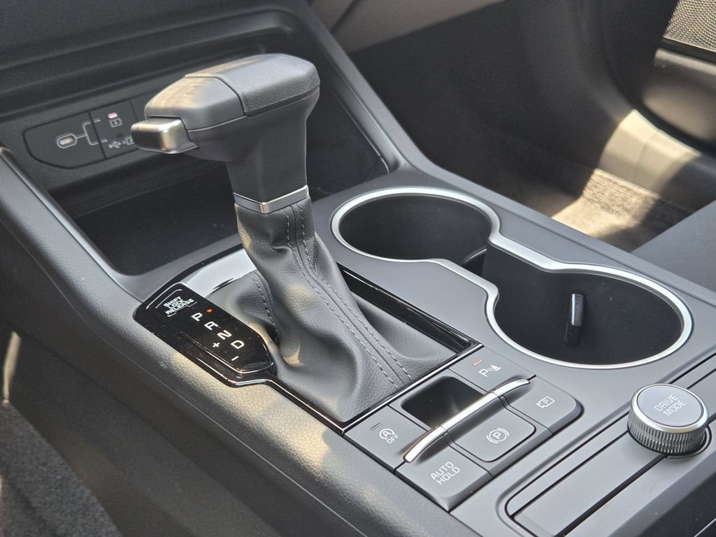 New 2026 Kia K5 LXS FWD image 17