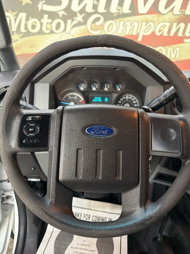 Used 2014 Ford F550 4x4 Crew Cab Super Duty image 24