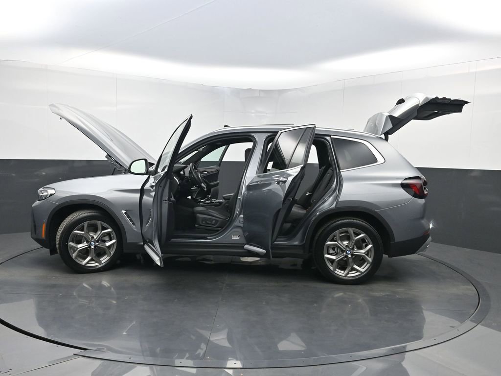 Used 2024 BMW X3 sDrive30i image 40