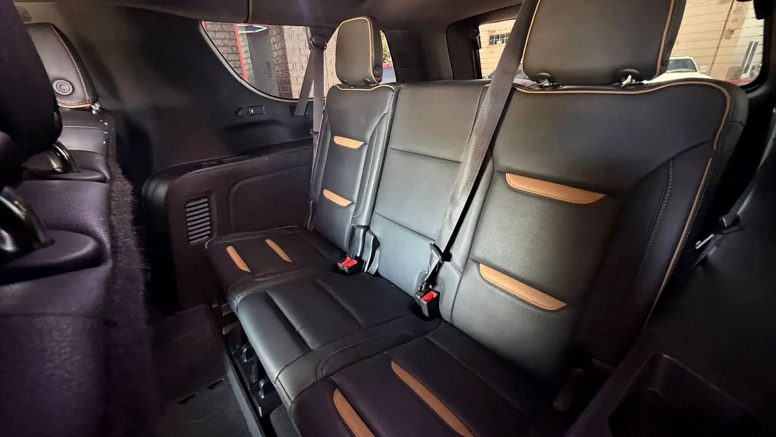 Used 2022 GMC Yukon XL AT4 w/ Max Trailering Package AWD/4WD image 31
