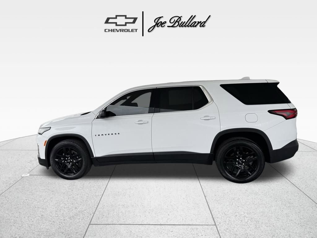 Used 2022 Chevrolet Traverse LS image 6