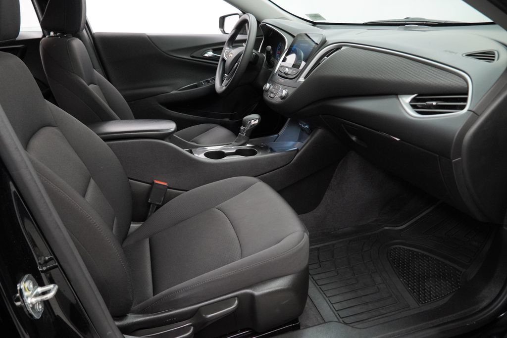 Used 2022 Chevrolet Malibu LS FWD image 47