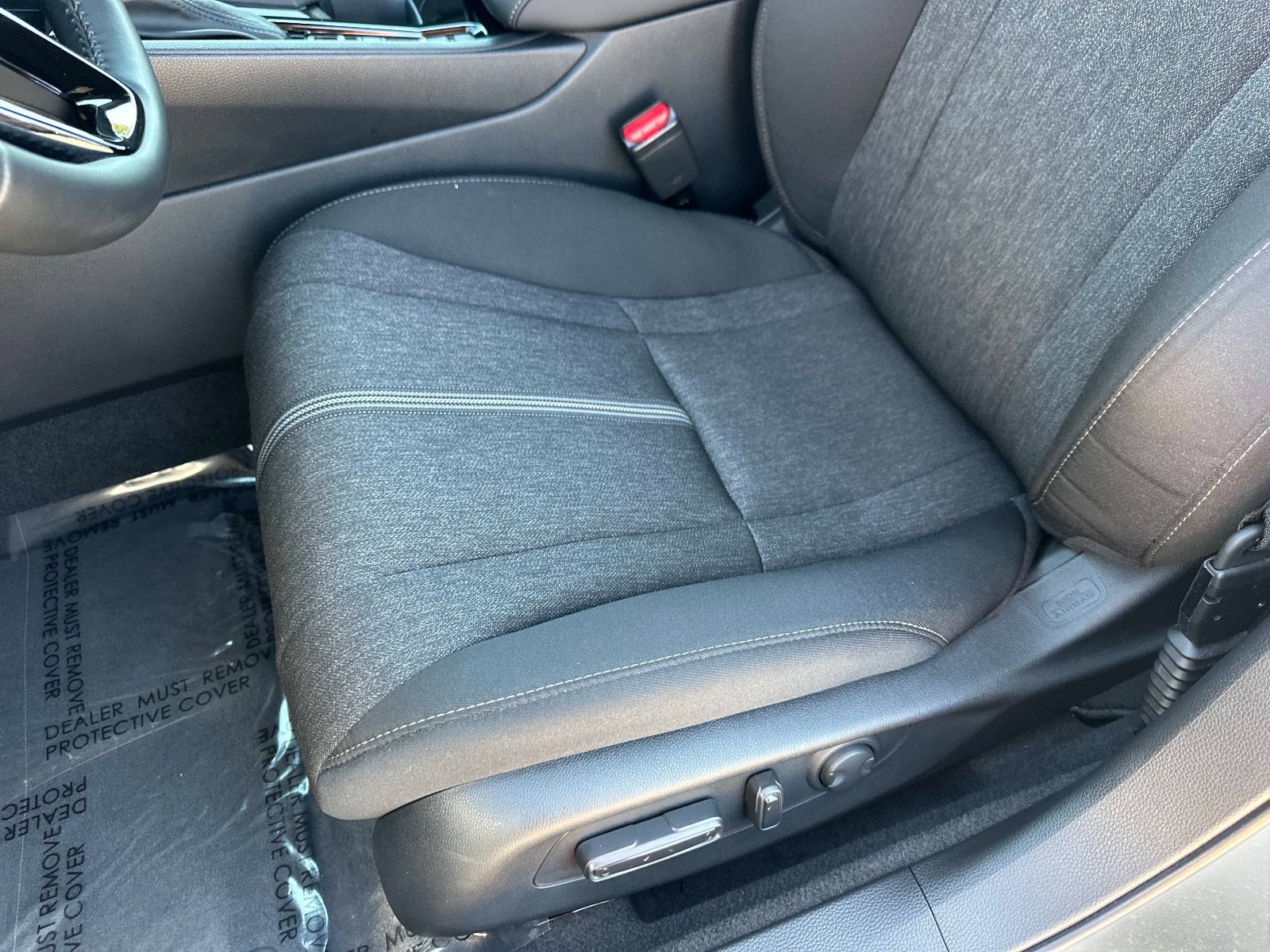 Certified 2025 Honda Accord Sport image 19