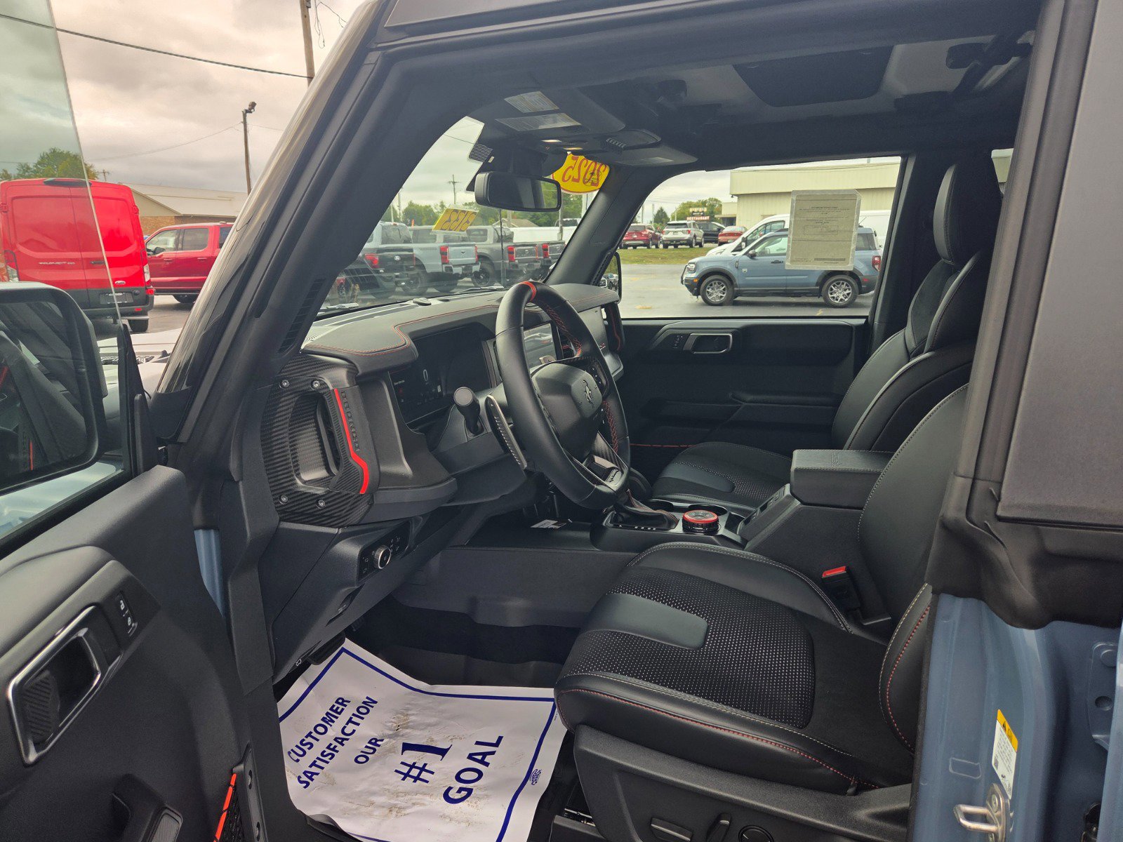 New 2025 Ford Bronco Raptor image 9