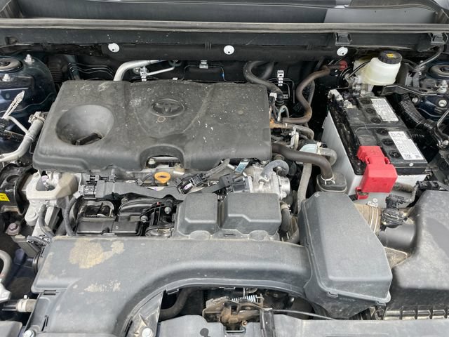 Used 2025 Toyota RAV4 XLE AWD/4WD image 31