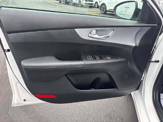 Used 2024 Kia Forte LXS FWD image 13