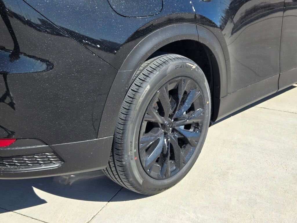 New 2026 MAZDA CX-90 Plug-In Hybrid w/Premium Sport image 8
