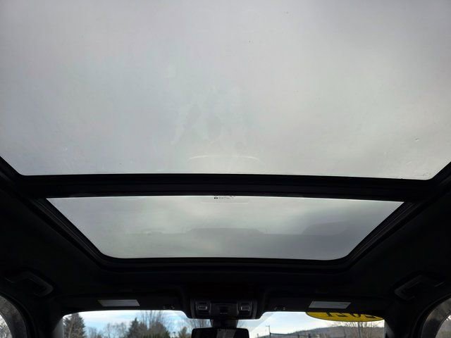 Used 2021 Chevrolet Tahoe Z71 image 24