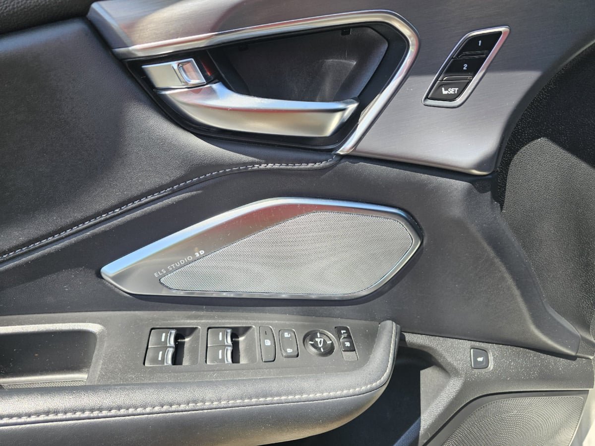 Used 2019 Acura RDX w/ Advance Package AWD/4WD image 13